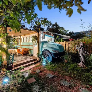 Holiday home Cozy Af Medusa The Bus-lux United States